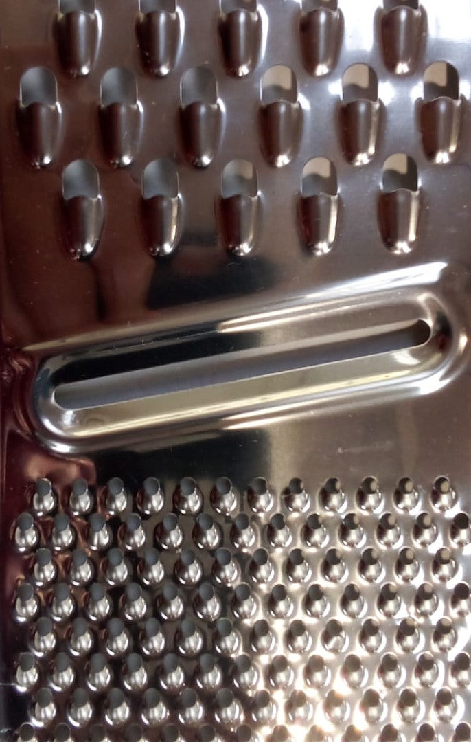 Grattugia multifunzione 3 in 1 -fori grossi, medi e taglio lungo