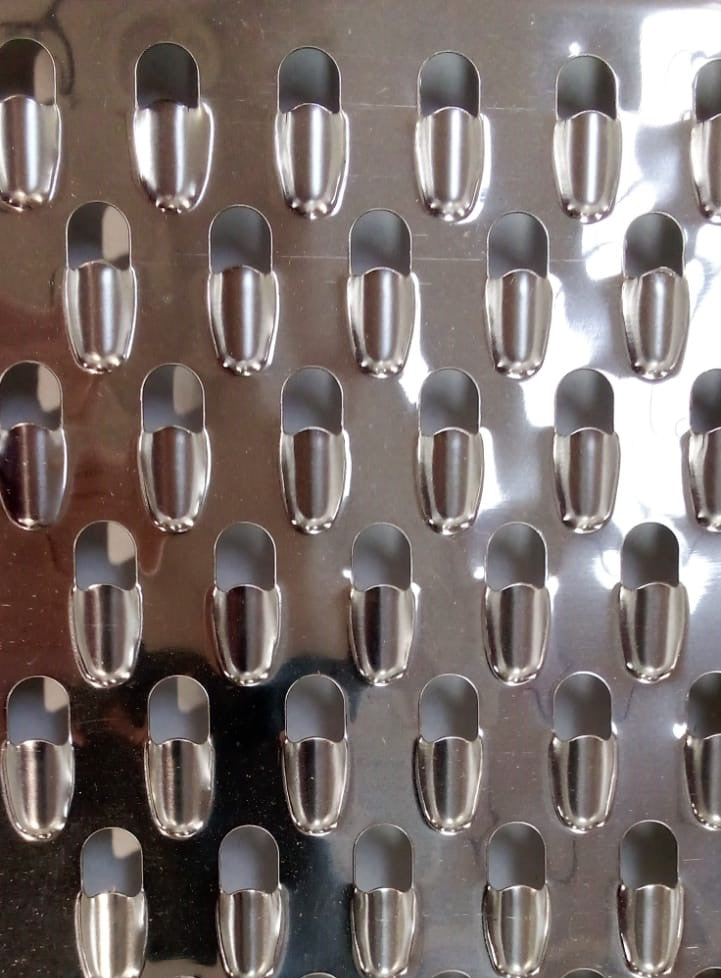 Grattugia fori grossi